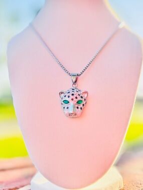 Silver Jaguar Head Pendant Necklace with Green Eyes